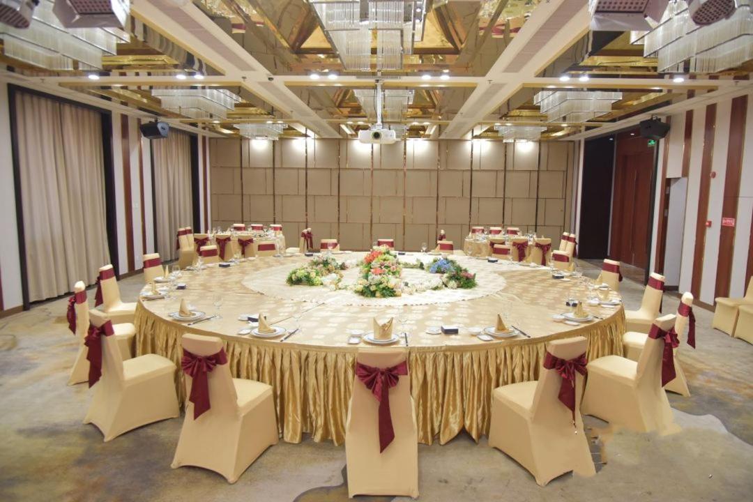 Menshine Gloria Plaza Hotel Shantou Eksteriør bilde