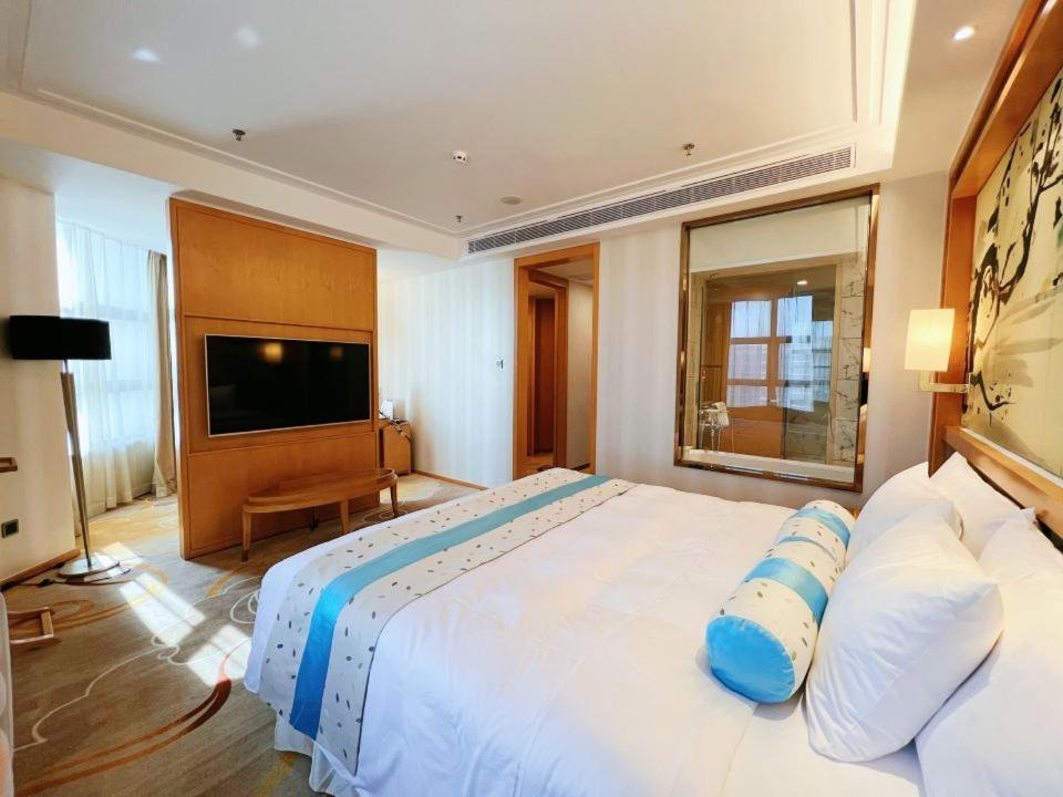 Menshine Gloria Plaza Hotel Shantou Eksteriør bilde